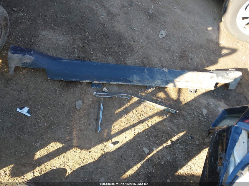 2006 Cadillac Cts Standard VIN: 1G6DM57T860173814 Lot: 43680371