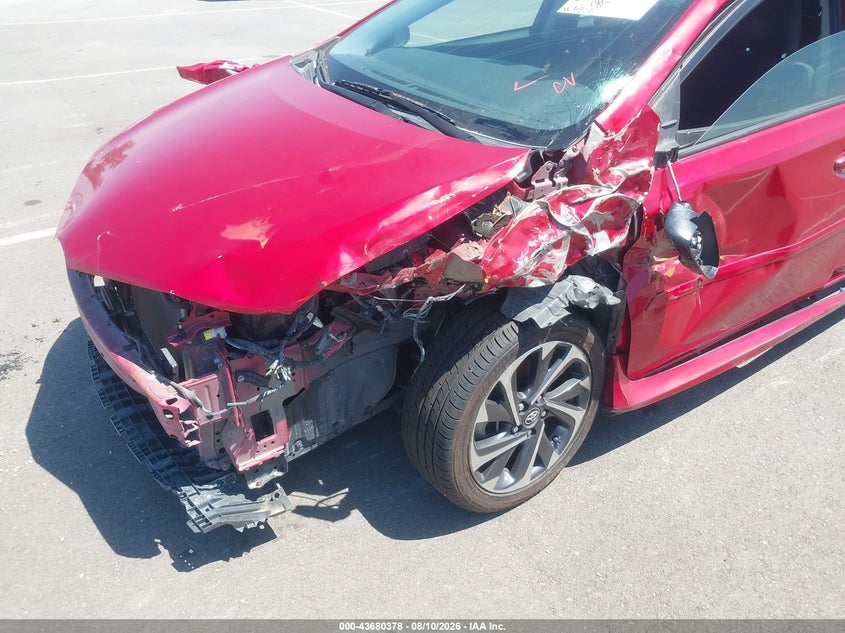 2017 TOYOTA COROLLA IM auction photo 6