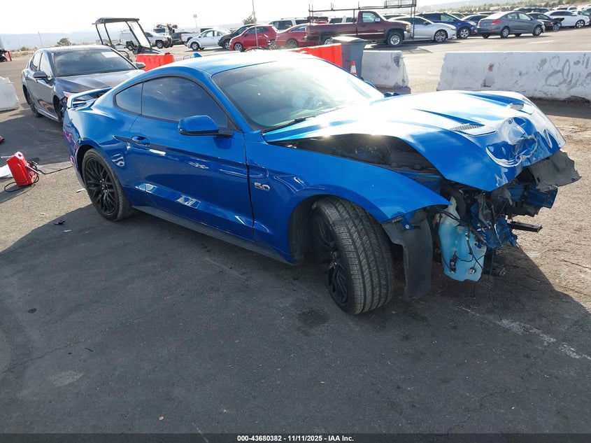 FORD MUSTANG GT PREMIUM FASTBACK