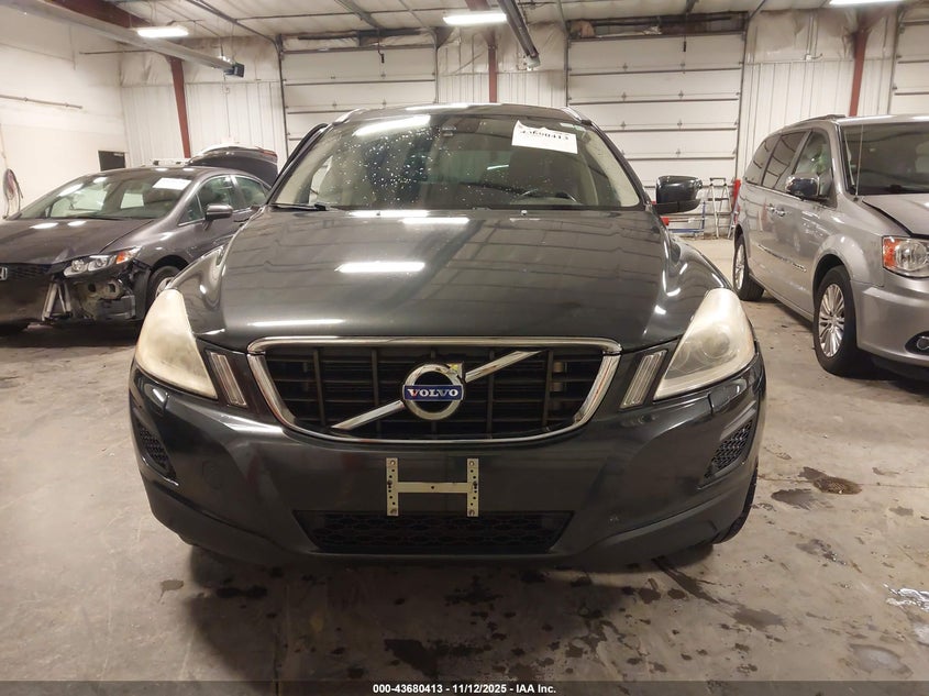 2013 Volvo Xc60 3.2 Premier VIN: YV4952DZ8D2449611 Lot: 43680413