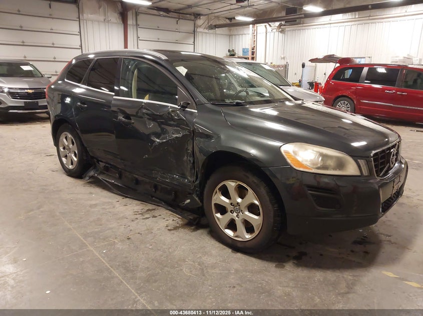 VOLVO XC60 3.2 PREMIER