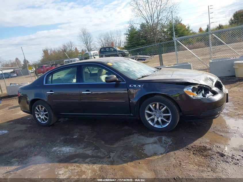 2008 Buick Lucerne Cxl VIN: 1G4HD572X8U193818 Lot: 43680442