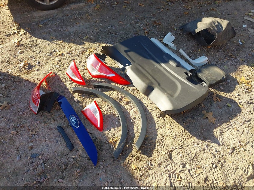 2016 Ford Escape S VIN: 1FMCU0F77GUB21872 Lot: 43680490