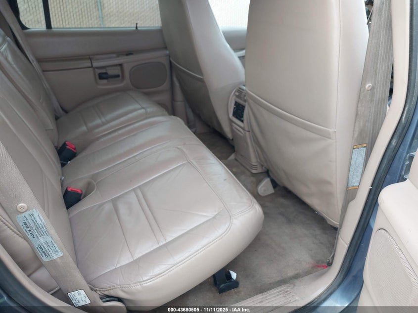 1FMZU34E5XZA10561 1999 FORD EXPLORER photo no. 8