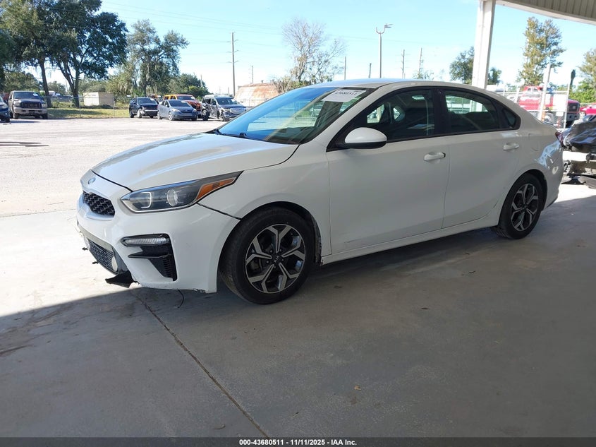 3KPF24AD4KE041514 2019 KIA FORTE photo no. 2