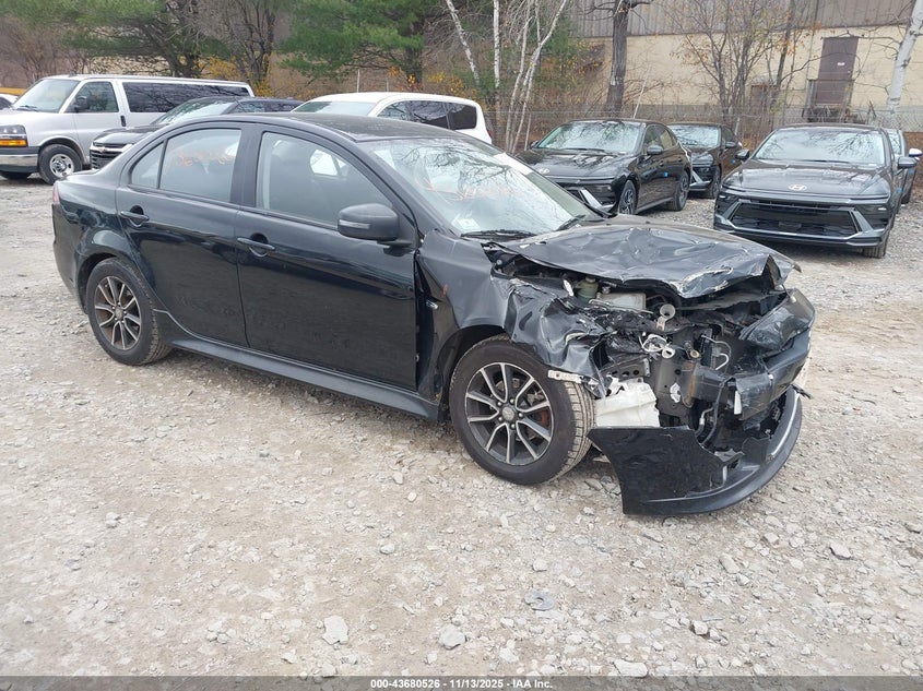 MITSUBISHI LANCER SE