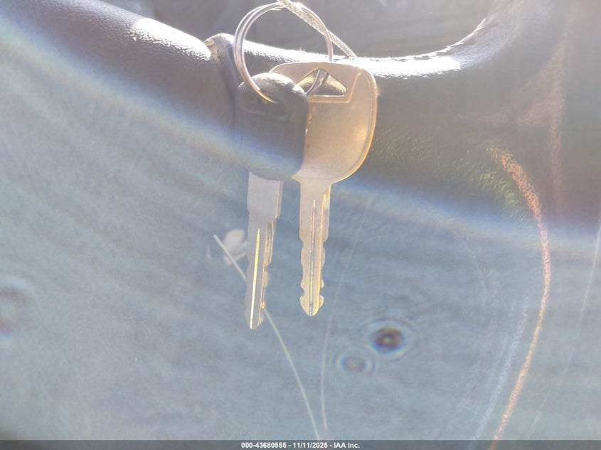 1998 Chevrolet K3500 VIN: 1GCHC39F7WE174548 Lot: 43680555