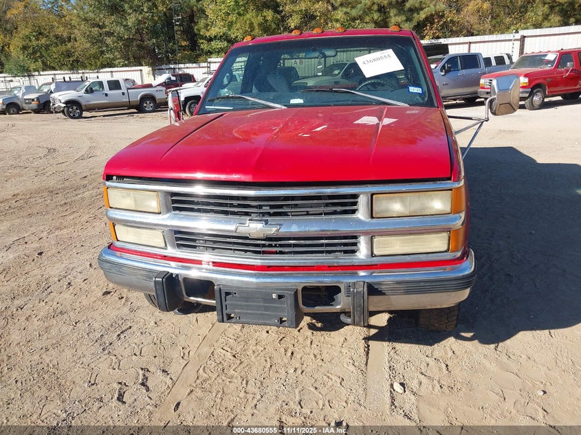 1998 Chevrolet K3500 VIN: 1GCHC39F7WE174548 Lot: 43680555