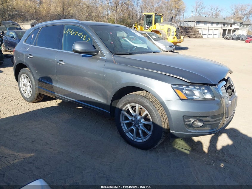 AUDI Q5 2.0T PREMIUM