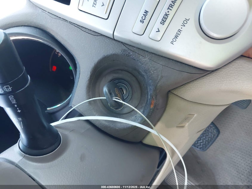 2005 Lexus Rx 330 VIN: 2T2HA31U85C084984 Lot: 43680600