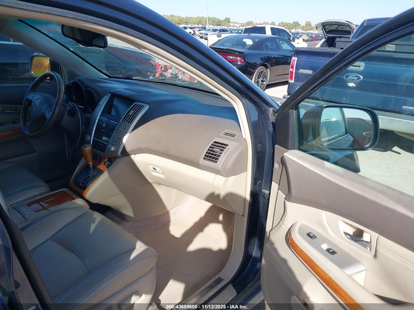 2T2HA31U85C084984 2005 LEXUS RX photo no. 5