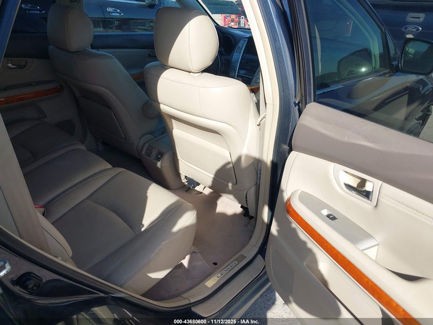 2005 Lexus Rx 330 VIN: 2T2HA31U85C084984 Lot: 43680600