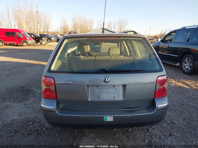 2003 Volkswagen Passat Glx VIN: WVWWH63B43E409824 Lot: 43680630