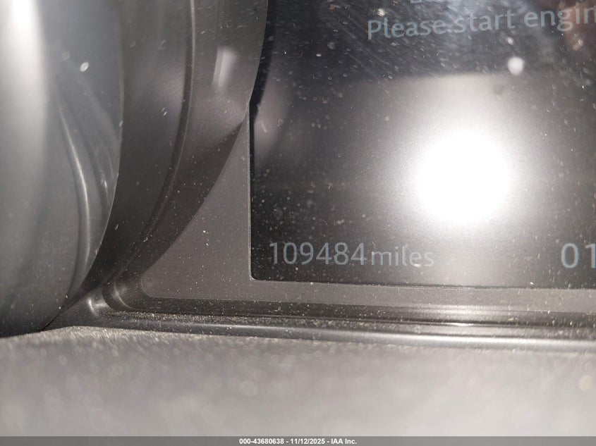 2018 Jaguar F-Pace 25T Premium VIN: SADCJ2FXXJA275563 Lot: 43680638