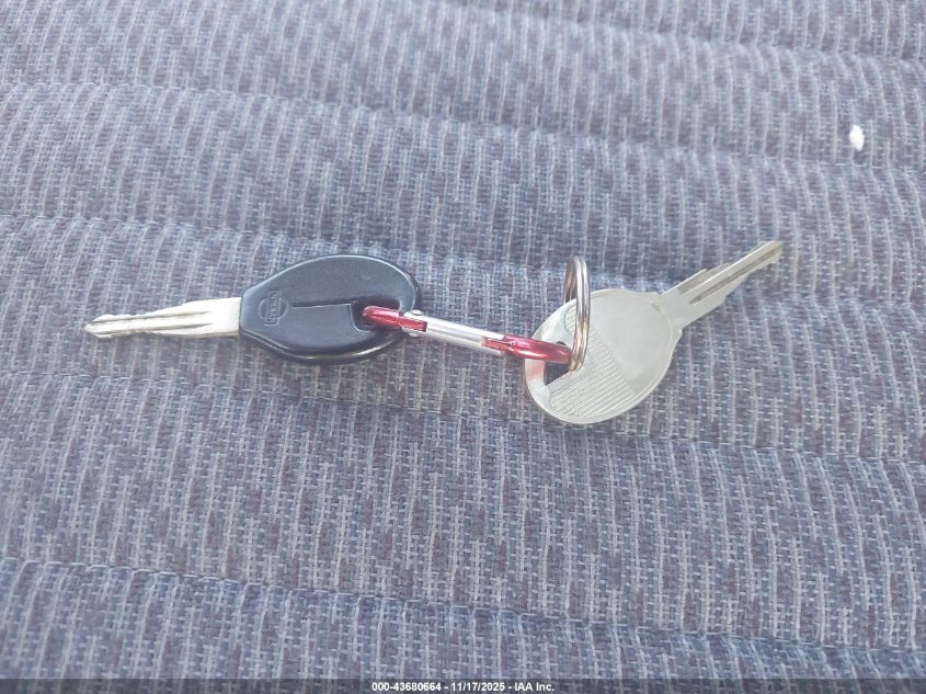 1997 Nissan 4X4 Truck Xe VIN: 1N6SD11Y7VC361915 Lot: 43680664