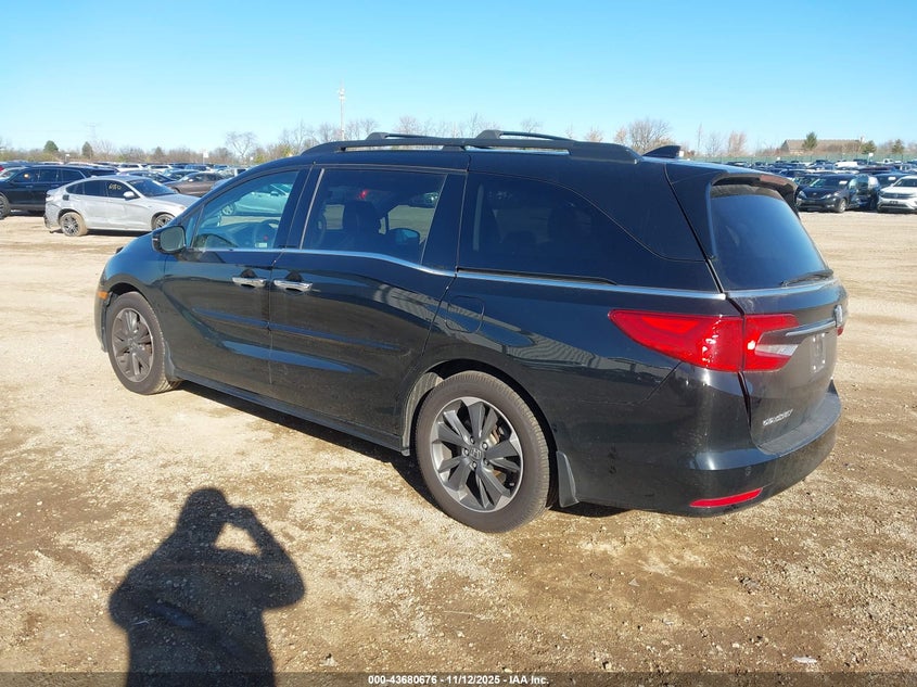 5FNRL6H95PB024391 2023 HONDA ODYSSEY photo no. 3