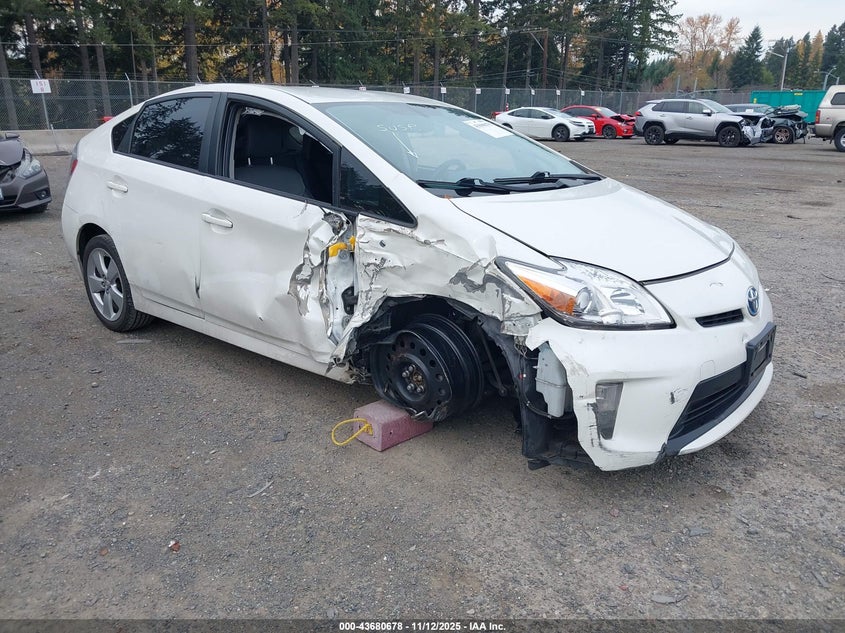 TOYOTA PRIUS FOUR