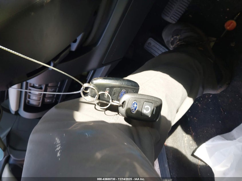 2022 SUBARU FORESTER LIMITED JF2SKANC6NH492135