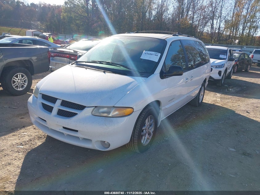 1B4GP44L3XB859469 1999 DODGE CARAVAN photo no. 2