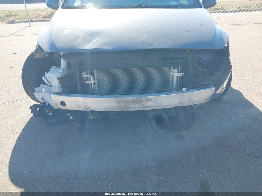 2017 Hyundai Ioniq Hybrid Limited VIN: KMHC85LC9HU046287 Lot: 43680785