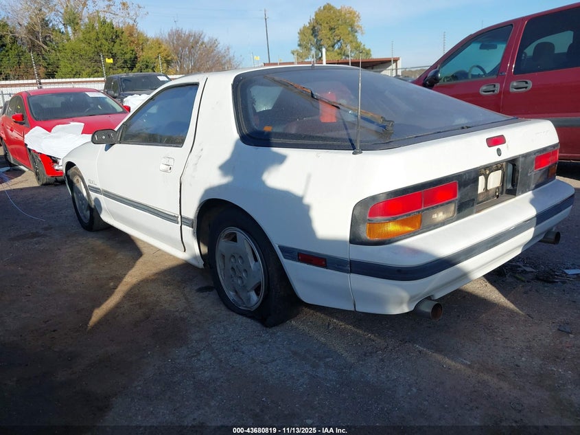JM1FC3318G0105869 1986 MAZDA RX-7 photo no. 3