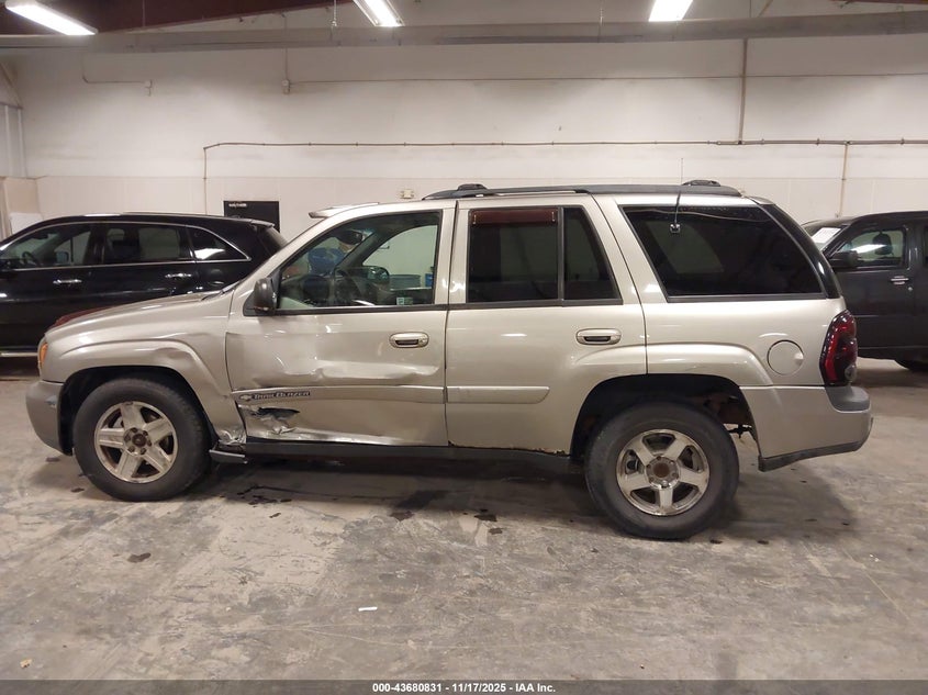 2002 Chevrolet Trailblazer Ltz VIN: 1GNDT13S322270155 Lot: 43680831