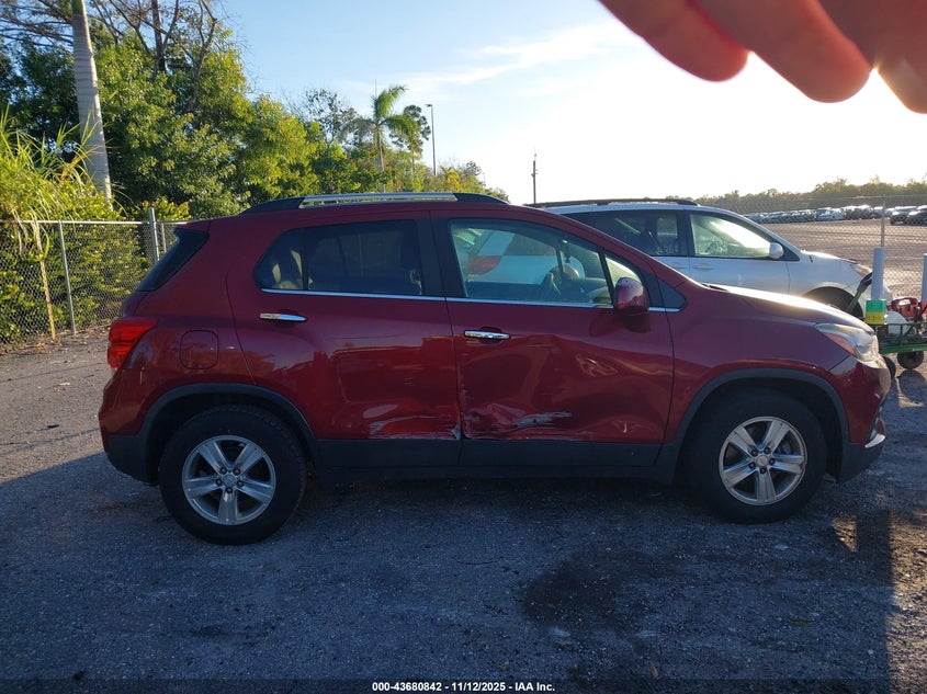 2018 Chevrolet Trax Lt VIN: 3GNCJLSB2JL387947 Lot: 43680842