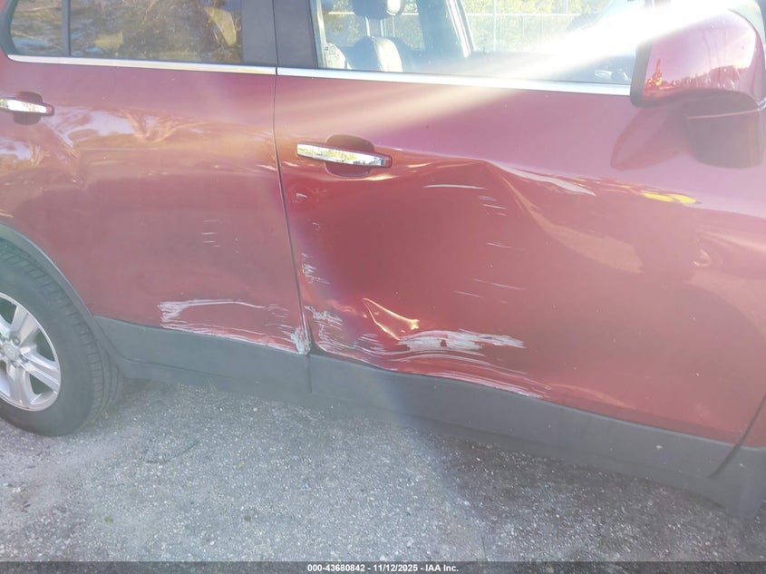 2018 Chevrolet Trax Lt VIN: 3GNCJLSB2JL387947 Lot: 43680842