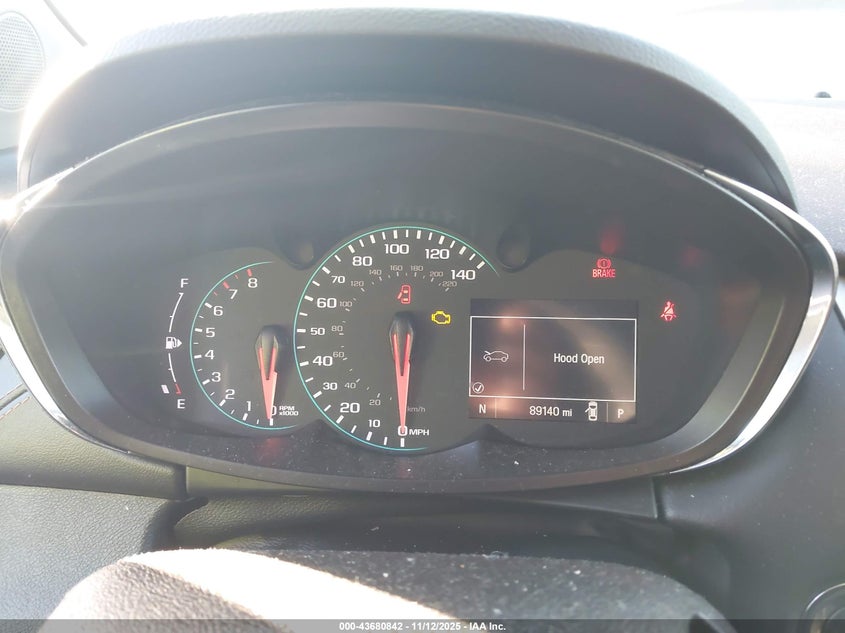 2018 Chevrolet Trax Lt VIN: 3GNCJLSB2JL387947 Lot: 43680842