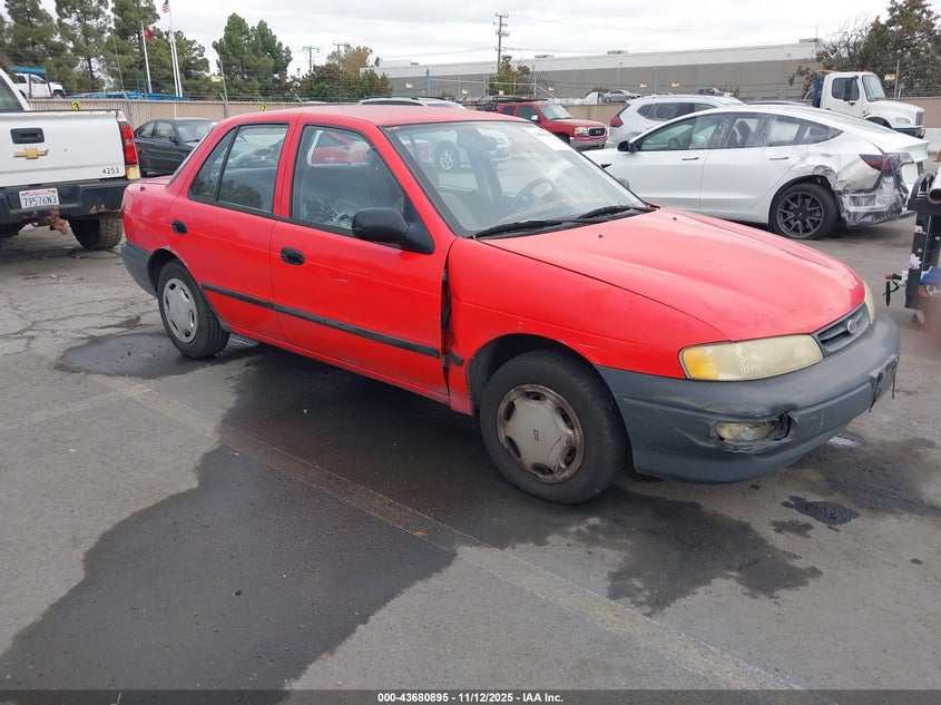 KNAFA1211S5220818 KIA SEPHIA Photo 1