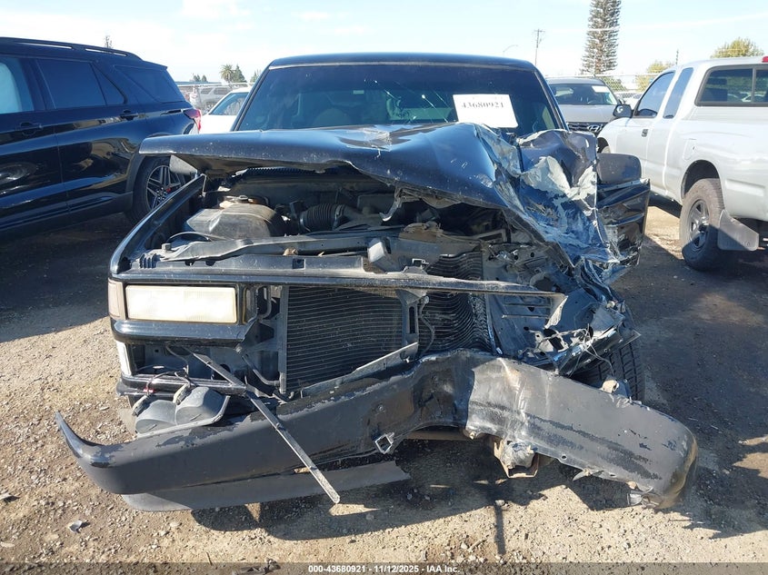 1996 Chevrolet Gmt-400 C1500 VIN: 1GCEC14MXTZ140086 Lot: 43680921