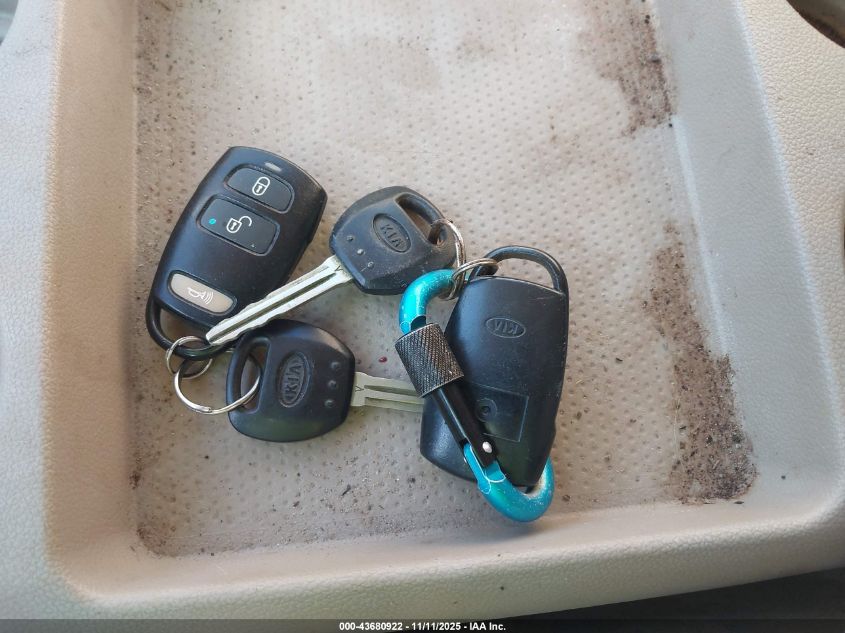 2012 Kia Sedona Lx VIN: KNDMG4C71C6478412 Lot: 43680922