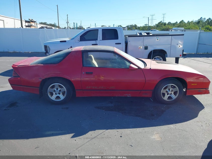 1989 Chevrolet Camaro VIN: 1G1FP21F9KL132317 Lot: 43680953