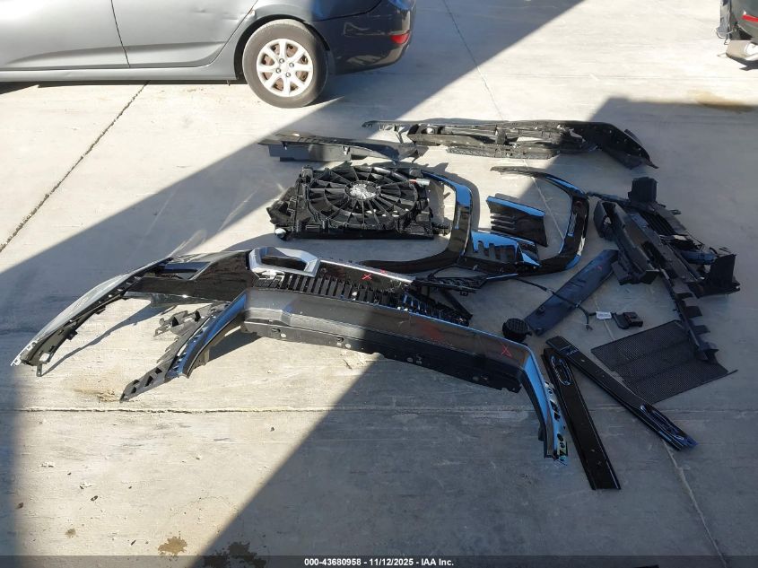 2026 GMC Sierra Ev Max Range At4 VIN: 1GT4EVEL4TU403544 Lot: 43680958