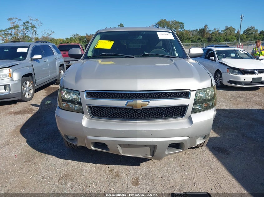 2007 Chevrolet Suburban 1500 Lt VIN: 1GNFK16387J190556 Lot: 43680994
