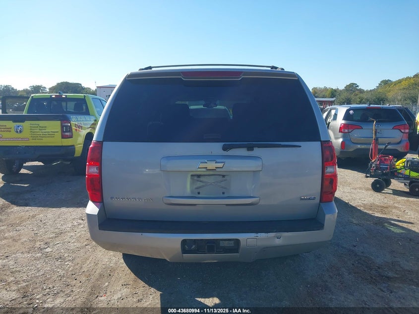 2007 Chevrolet Suburban 1500 Lt VIN: 1GNFK16387J190556 Lot: 43680994