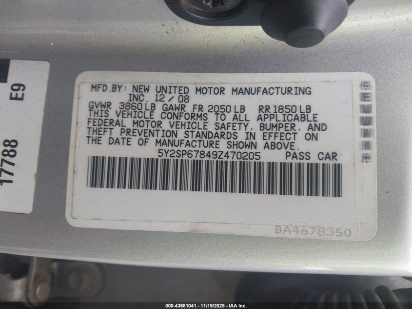 2009 Pontiac Vibe VIN: 5Y2SP67849Z470205 Lot: 43681041