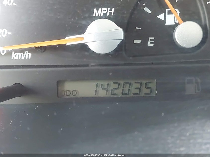 JTDBF30K620047272 2002 TOYOTA CAMRY photo no. 16