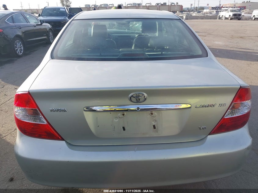 JTDBF30K620047272 2002 TOYOTA CAMRY photo no. 17