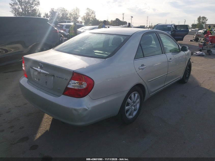 JTDBF30K620047272 2002 TOYOTA CAMRY photo no. 4