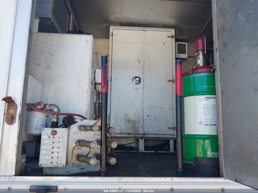 2NP3LJ0X0JM461977 2018   photo no. 20