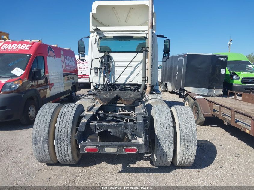 2015 International 8000 8600 VIN: 1HSHWSNN4FH712028 Lot: 43681123