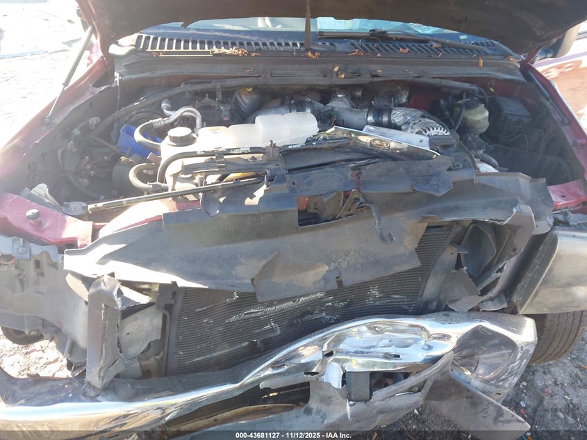 2001 Ford F-350 Lariat/Xl/Xlt VIN: 1FTWW32F51EA15111 Lot: 43681127