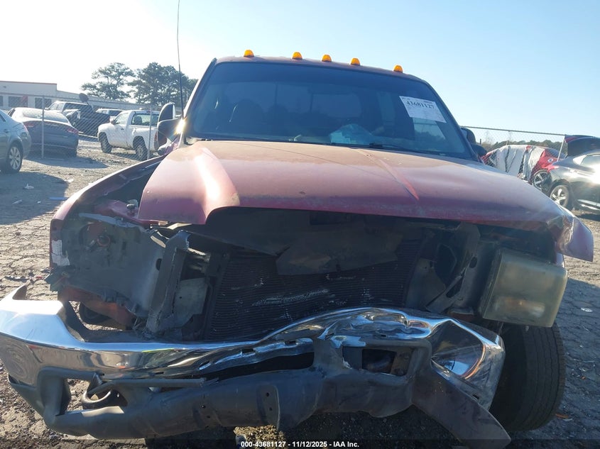 2001 Ford F-350 Lariat/Xl/Xlt VIN: 1FTWW32F51EA15111 Lot: 43681127