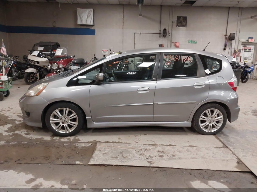 JHMGE88419S013703 2009 HONDA FIT photo no. 12