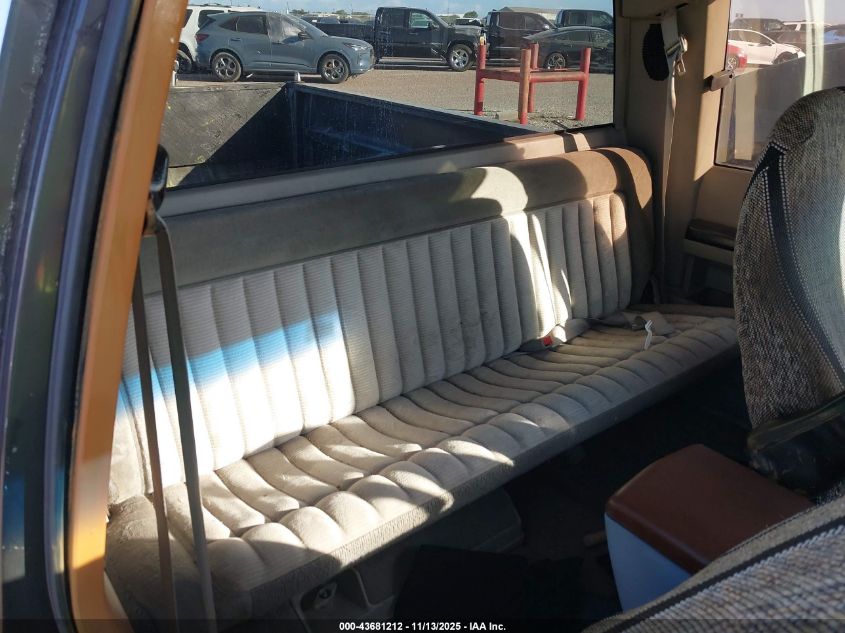 1993 GMC Sierra C1500 VIN: 2GTEC19K3P1530260 Lot: 43681212