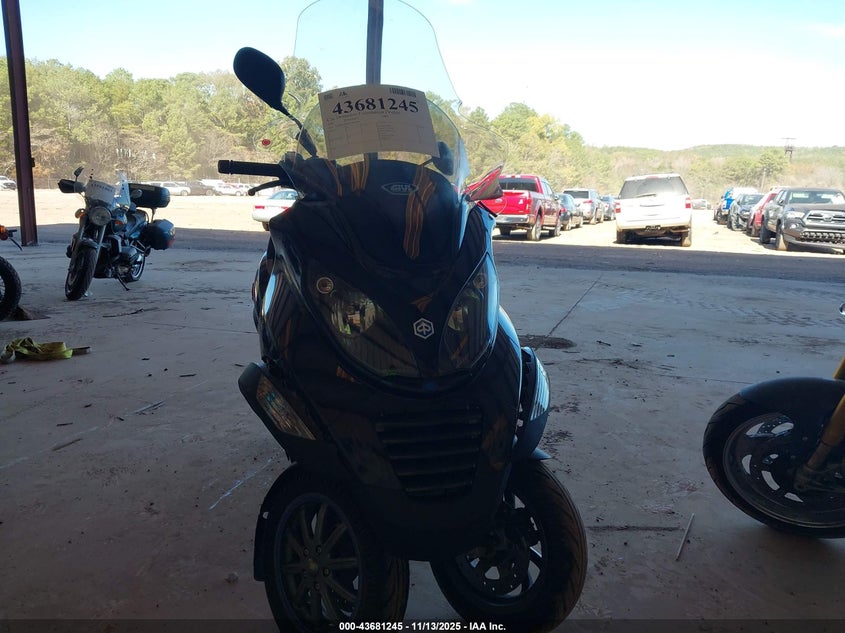 ZAPM479M675001444 2007 PIAGGIO MP3 photo no. 5