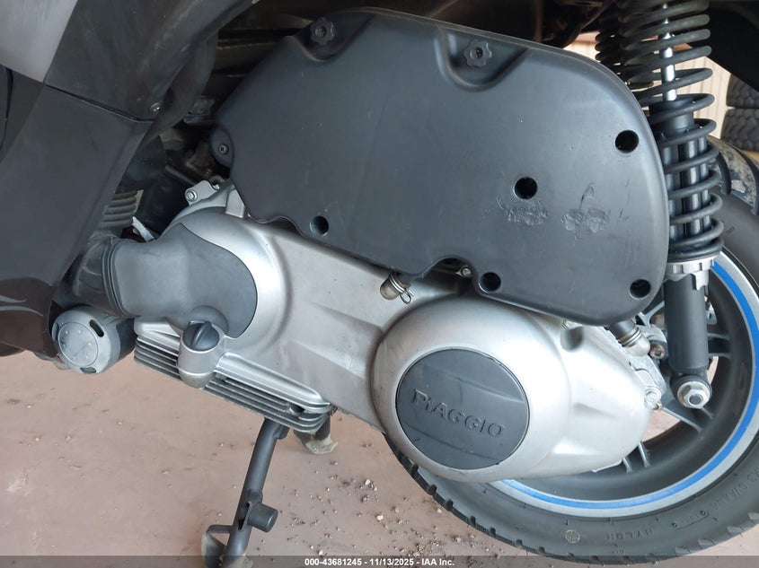 ZAPM479M675001444 2007 PIAGGIO MP3 photo no. 9