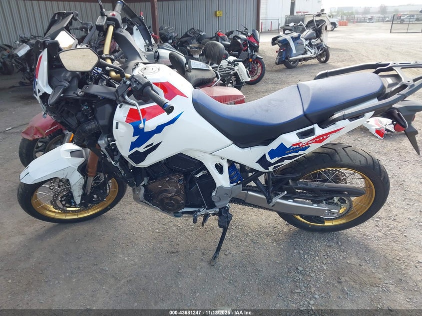 2025 Honda Crf1100 A4 VIN: JH2SD15B5SK100445 Lot: 43681247