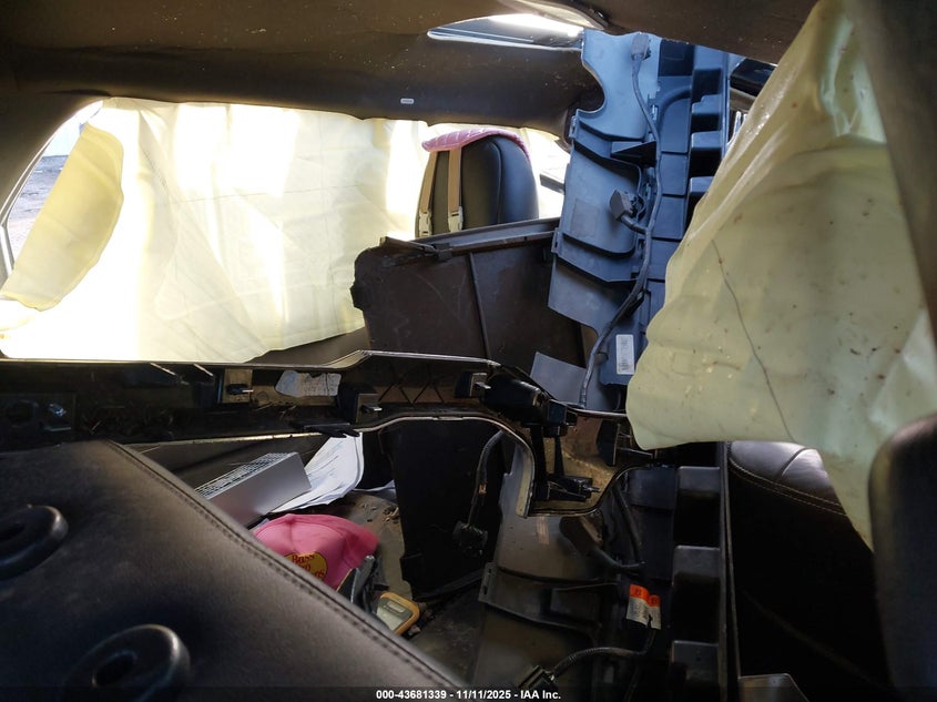 2008 Mercury Mariner Premier VIN: 4M2CU87128KJ14106 Lot: 43681339